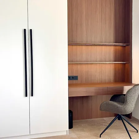 Voya Zenit-luxury City Apt W Panoramic Sunset Views & Concierge *