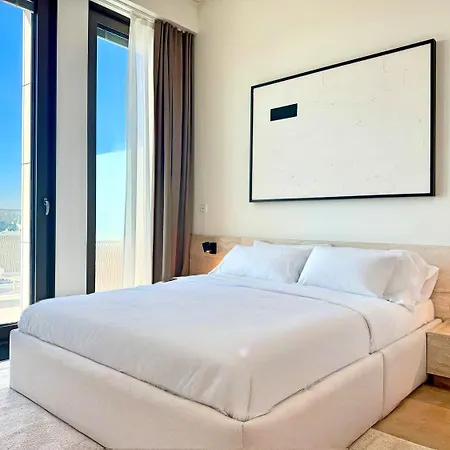 Voya Zenit-luxury City Apt W Panoramic Sunset Views & Concierge *