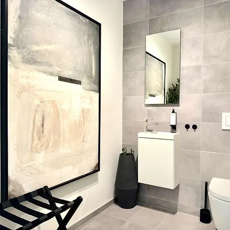 Voya Zenit-luxury City Apt W Panoramic Sunset Views & Concierge Luxembourg